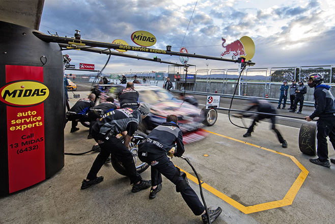 pit stop in racing
