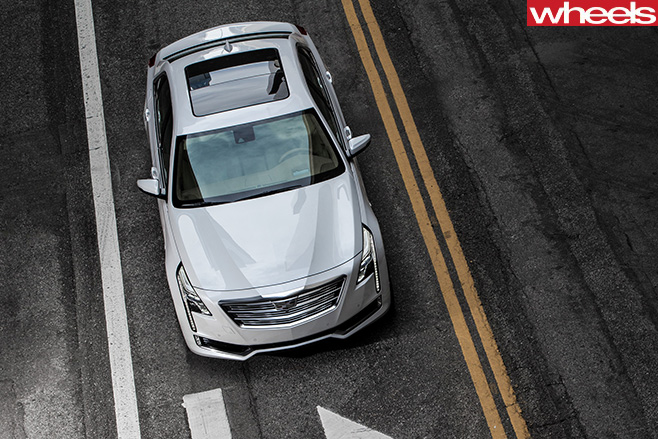 Cadillac -CT6-top