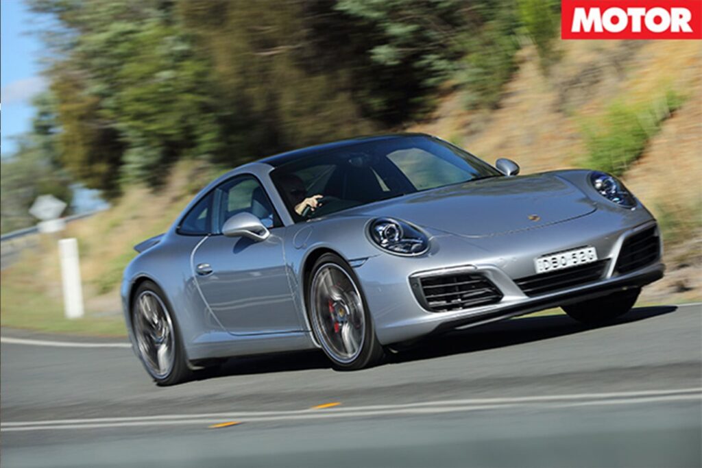 Porsche 911 cops power hike main