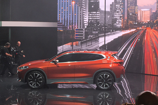 BMW X2 side