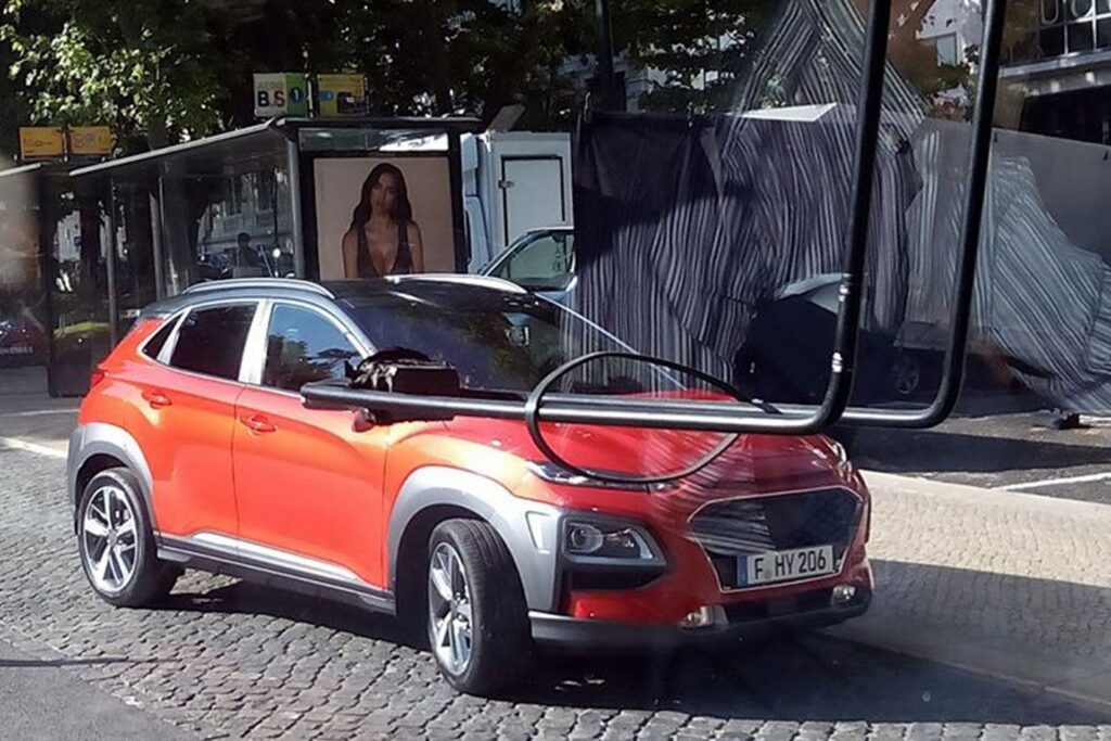 Hyundai Kona small SUV leaked