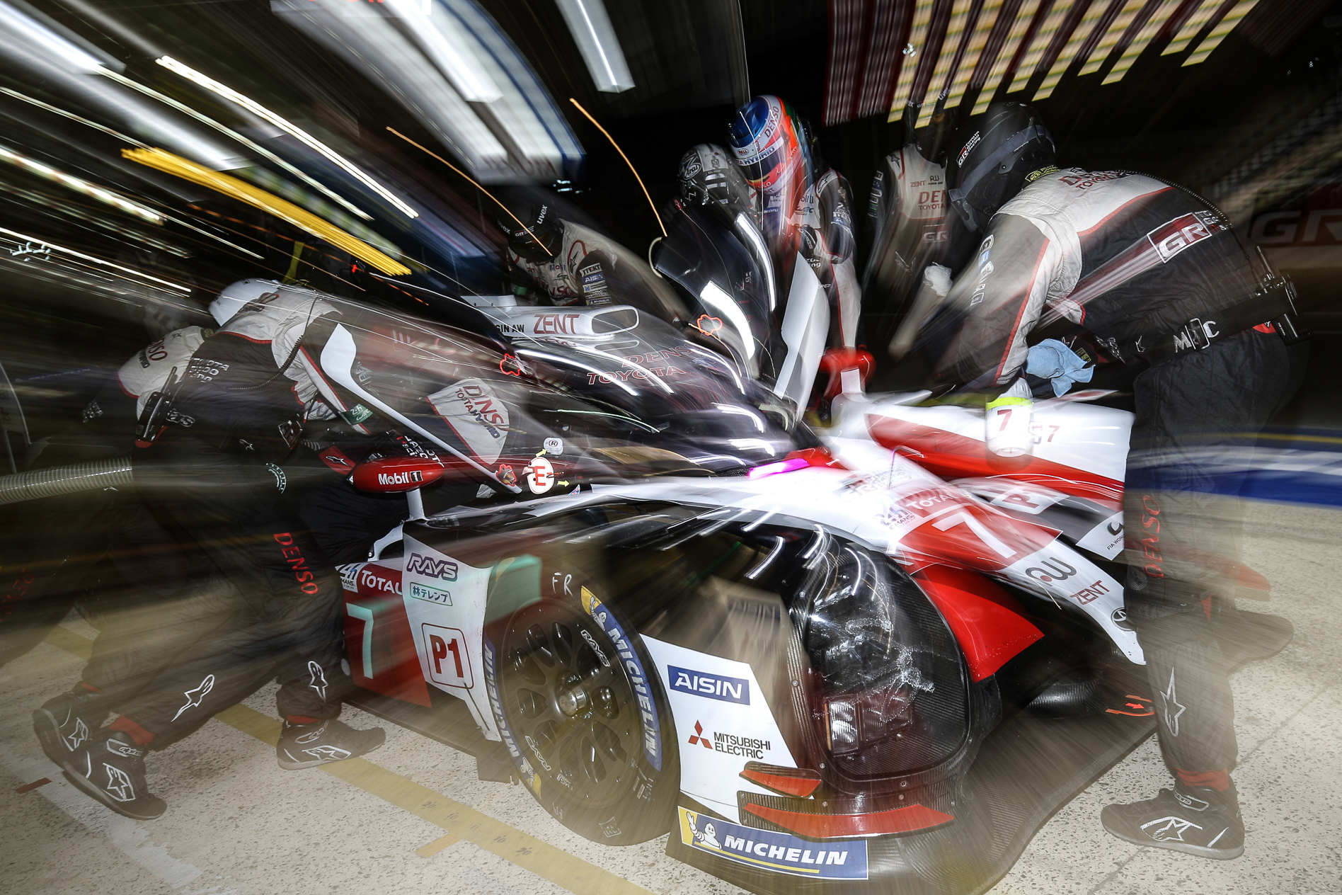 2019 Le Mans night Toyota Gazoo racing
