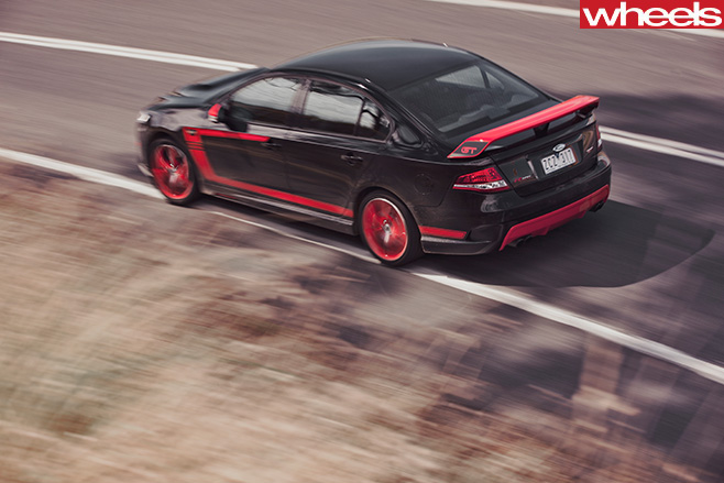 FPV-GT-R-Spec -driving