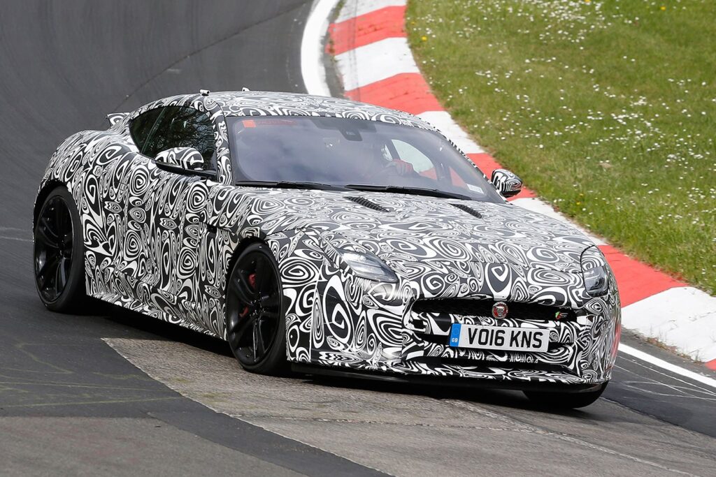 2018 Jaguar F-Type facelift spy pics