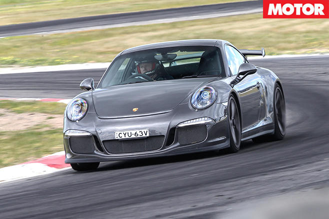 Porsche 911 GT3 front