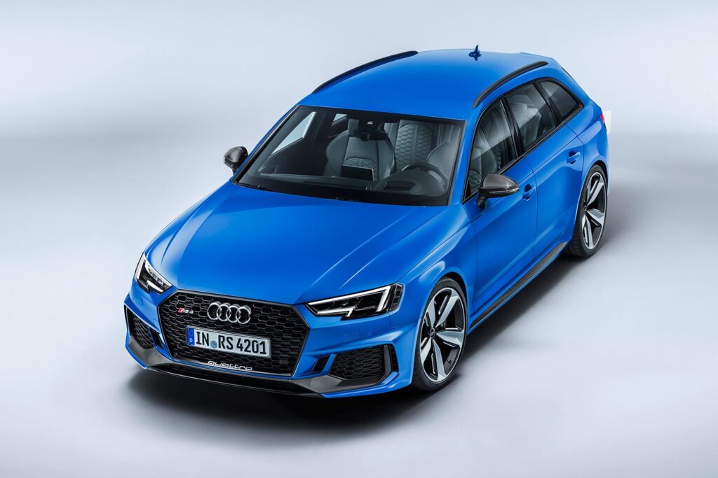 2018 Audi RS4 Avant main