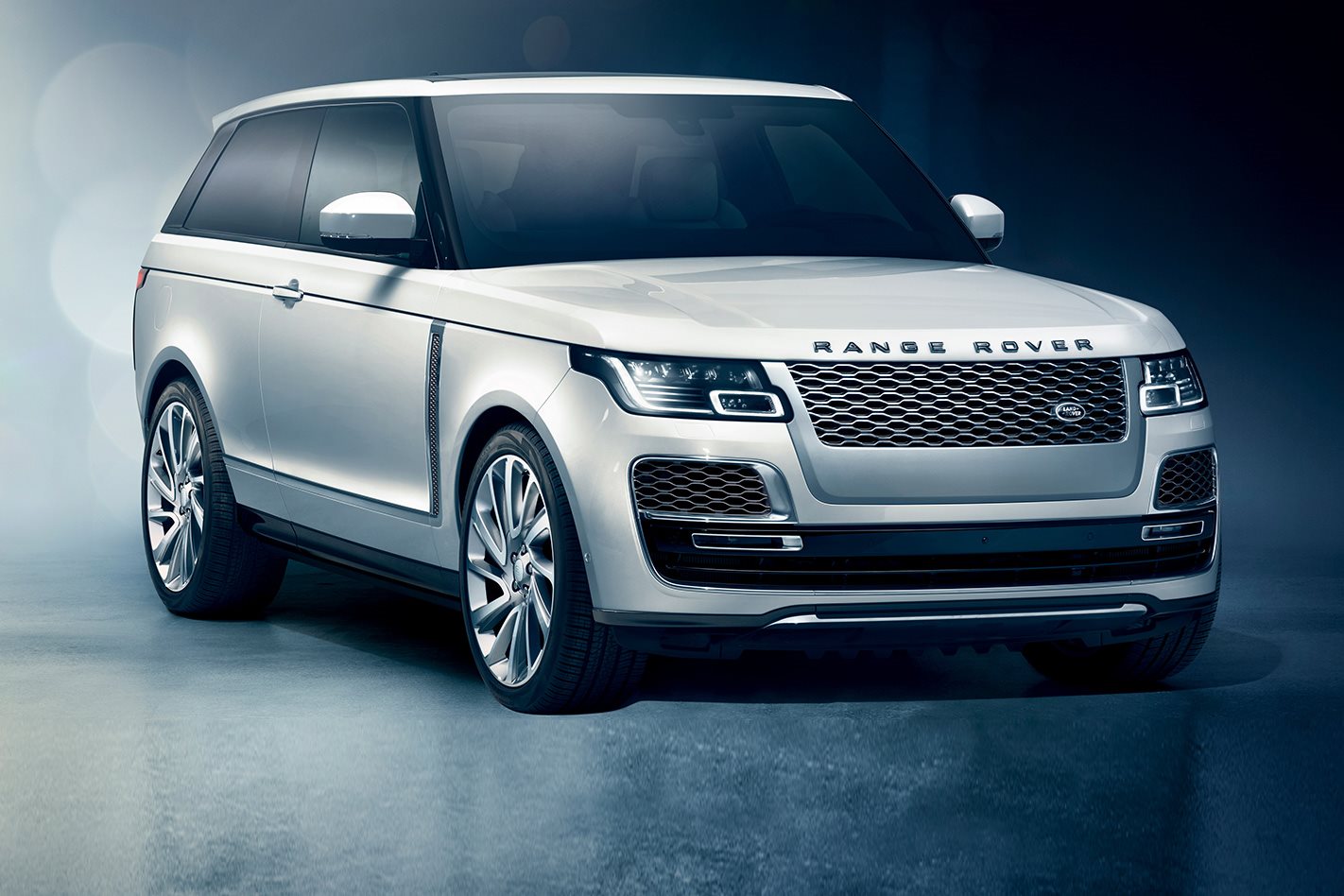 2018 Geneva Motor Show Land Rover unveils 266kmh SUV coupe