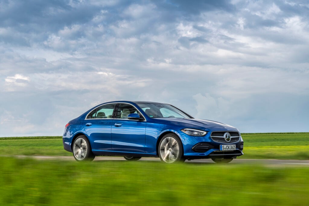 2022 Mercedes-Benz C300 international