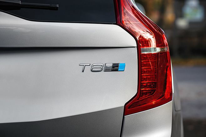 Volvo XC90 rear badge
