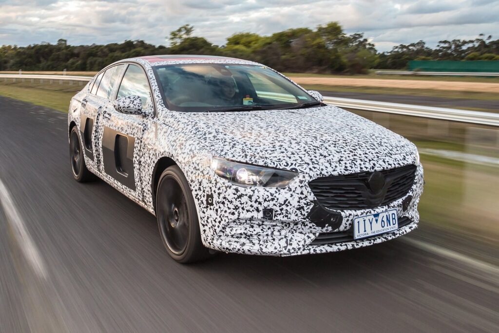 2018 Holden ZB Commodore V6 AWD review