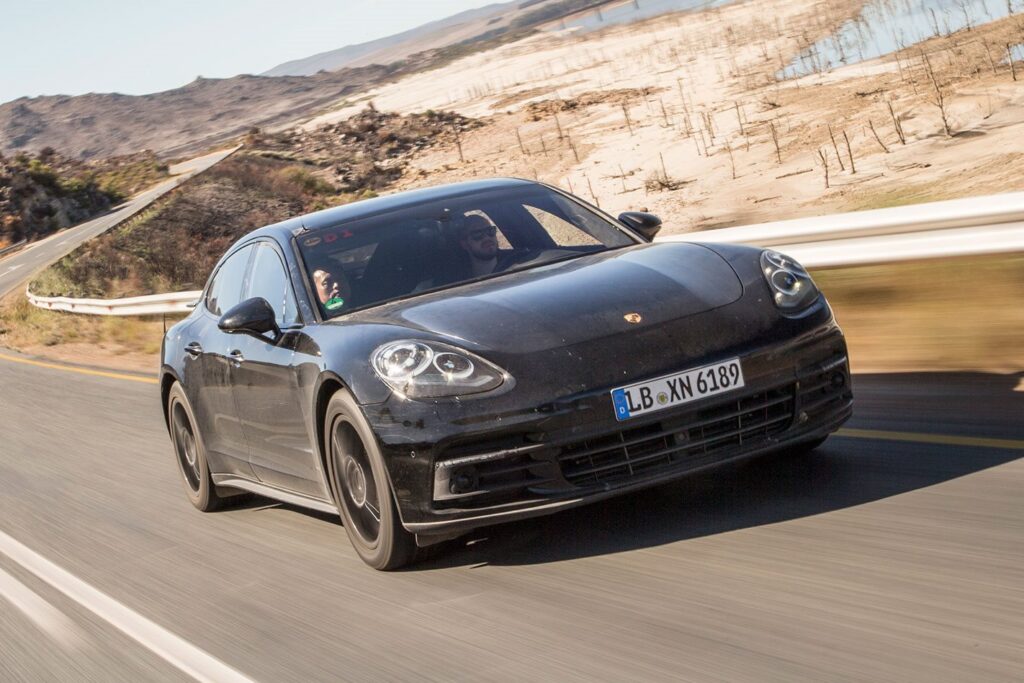 2017 Porsche Panamera