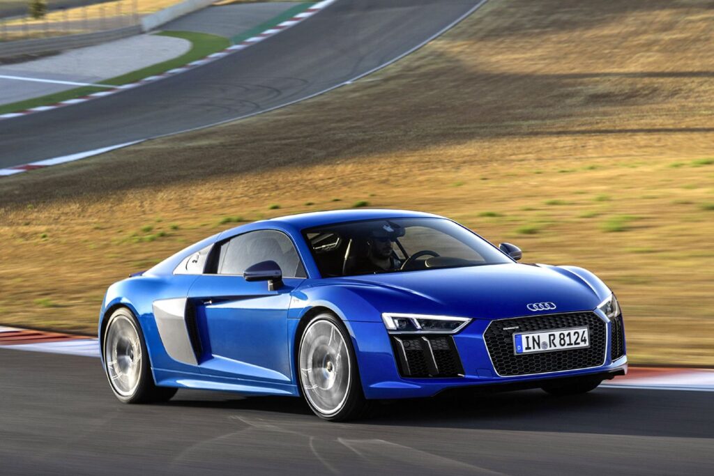 Audi R8 V10 review