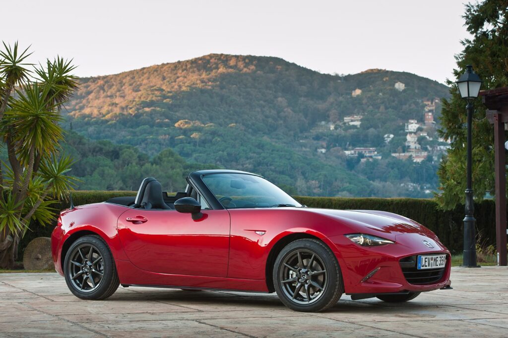 Mazda MX-5 ND 2015