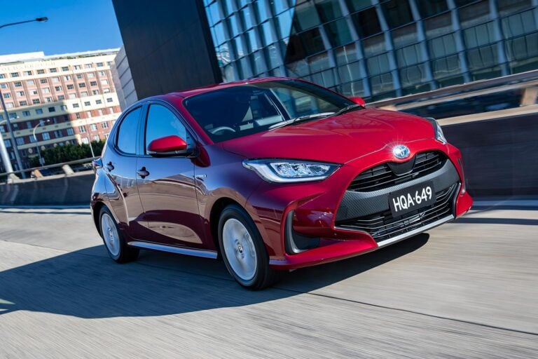 2021 Toyota Yaris SX Hybrid