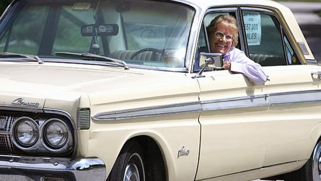 Woman, 93, retires '64 Mercury after clocking almost one million kilometres