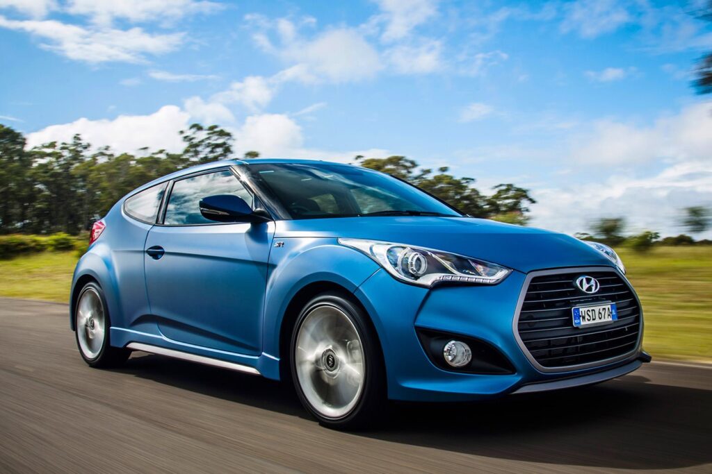 Hyundai Veloster Turbo SR + review