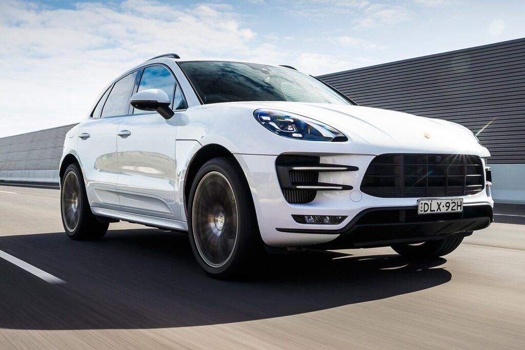 2017 Porsche Macan Turbo Performance Pack