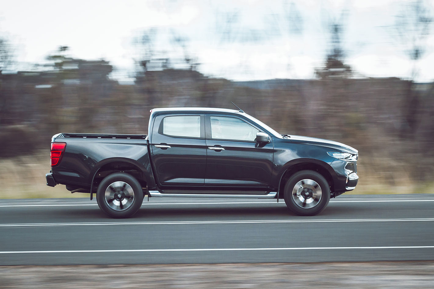 Mazda BT-50 side