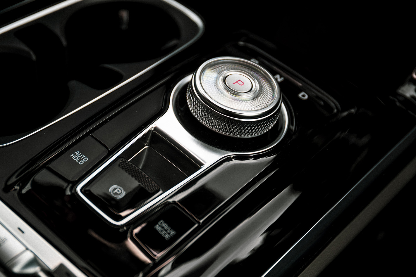 Kia Carnival gear shifter