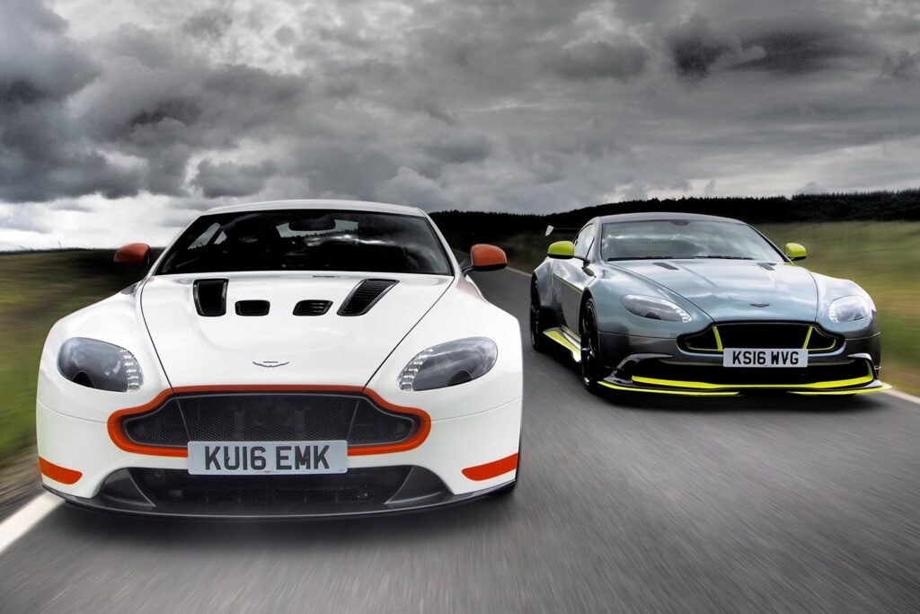 Aston Martin Vantage GT8 vs V12 Vantage S