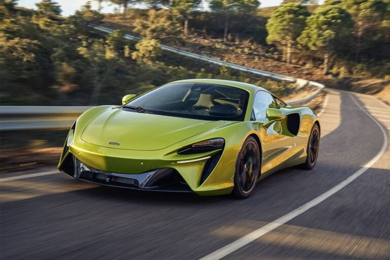 McLaren Artura