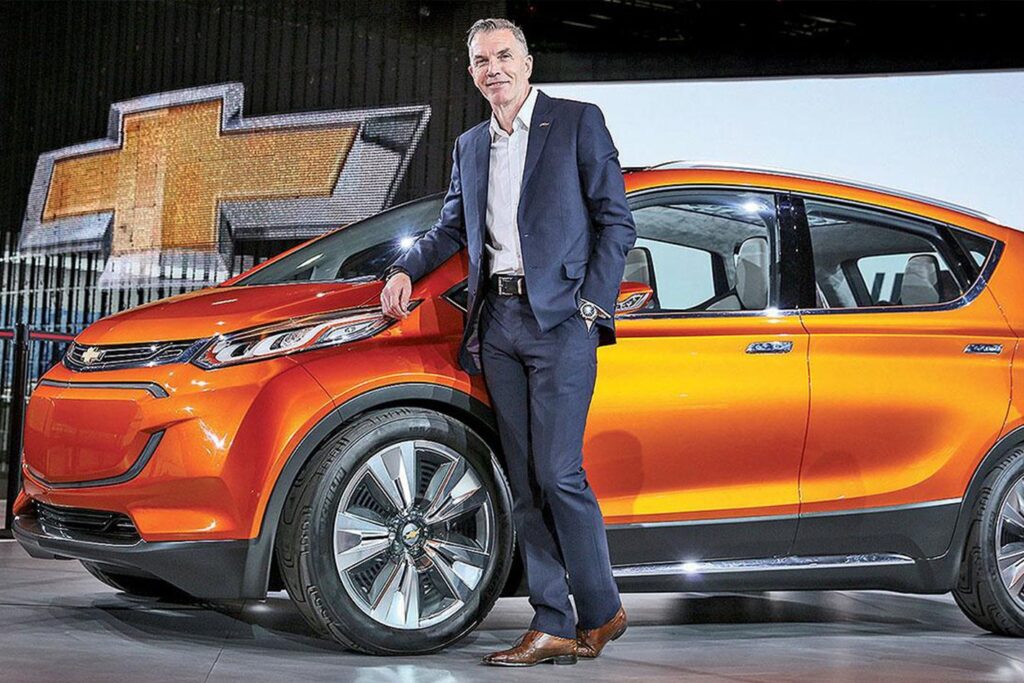 2017 LA Motor Show EVs could reverse SUV snowball says Mike Simcoe