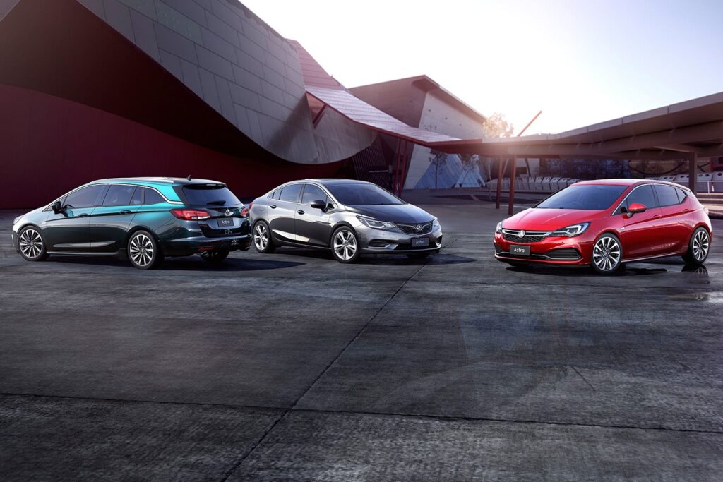 Holden Astra Sportwagon to bolster range in late 2017