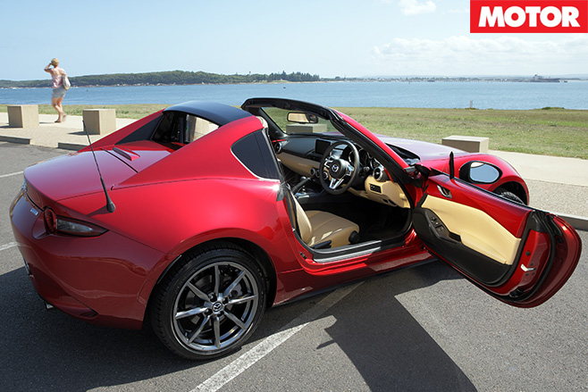 2017-Mazda MX-5 RF interior