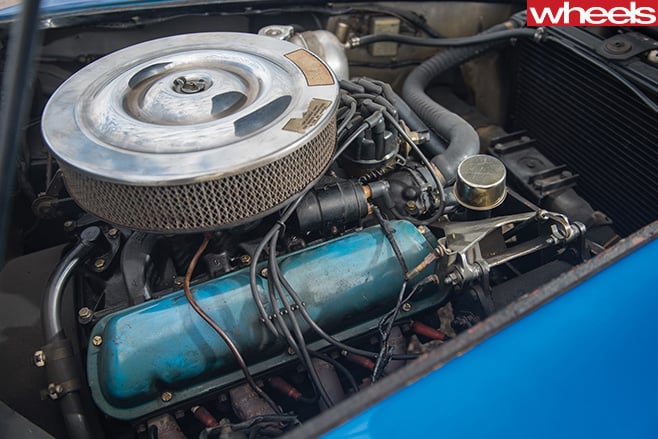 Blue -shelby -cobra -odometer