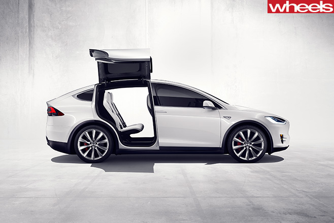 Tesla -Model -X-side