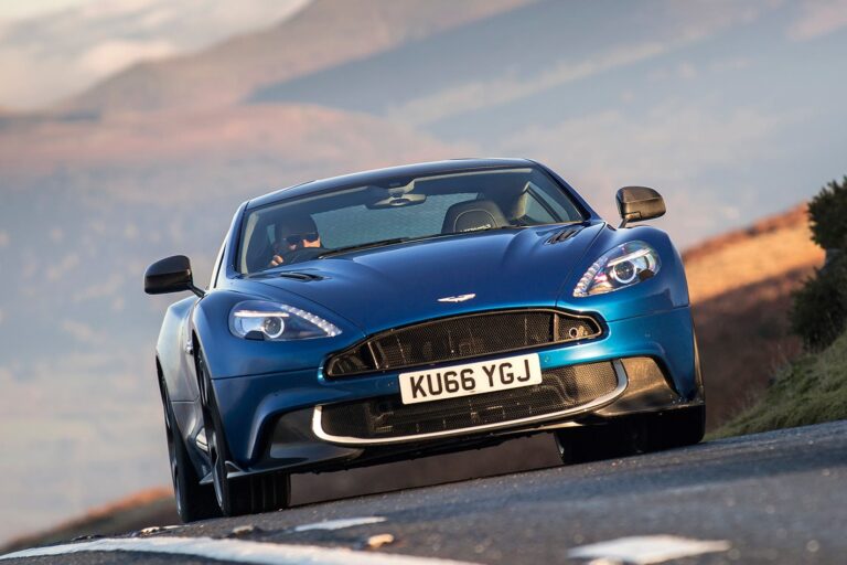 2017 Aston Martin Vanquish S review main