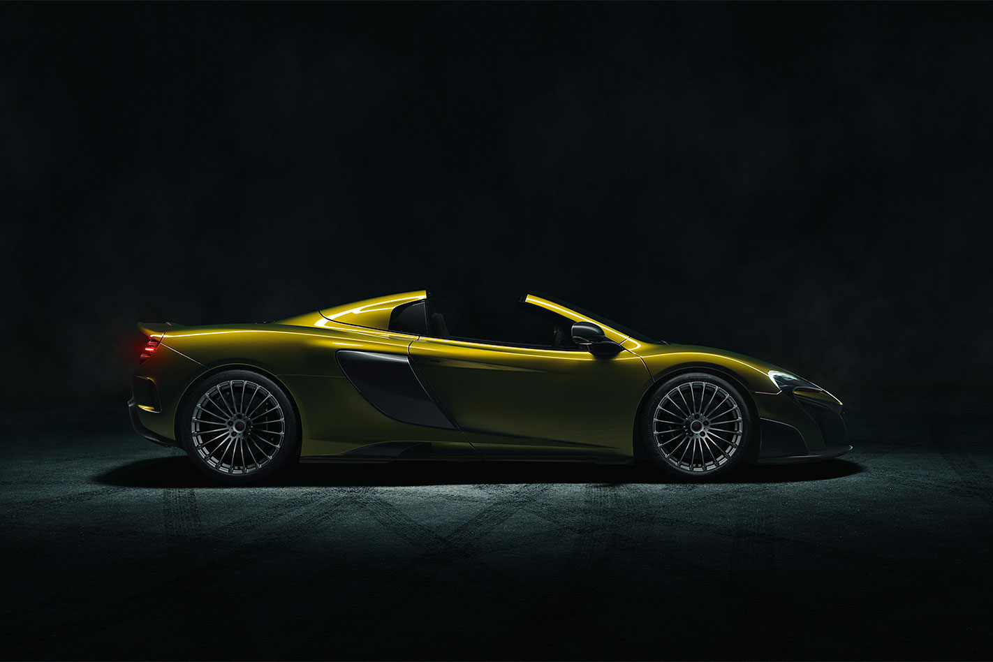Mc Laren -675LT-Spider -profile