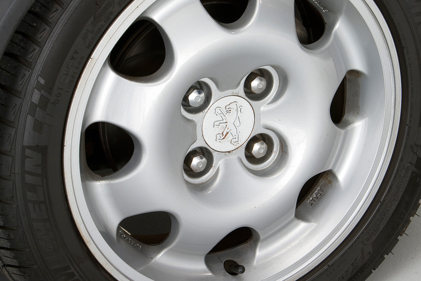 1987 Peugeot 205 GTi wheel
