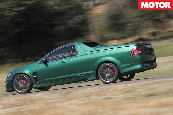 Hsv maloo r8 driving side