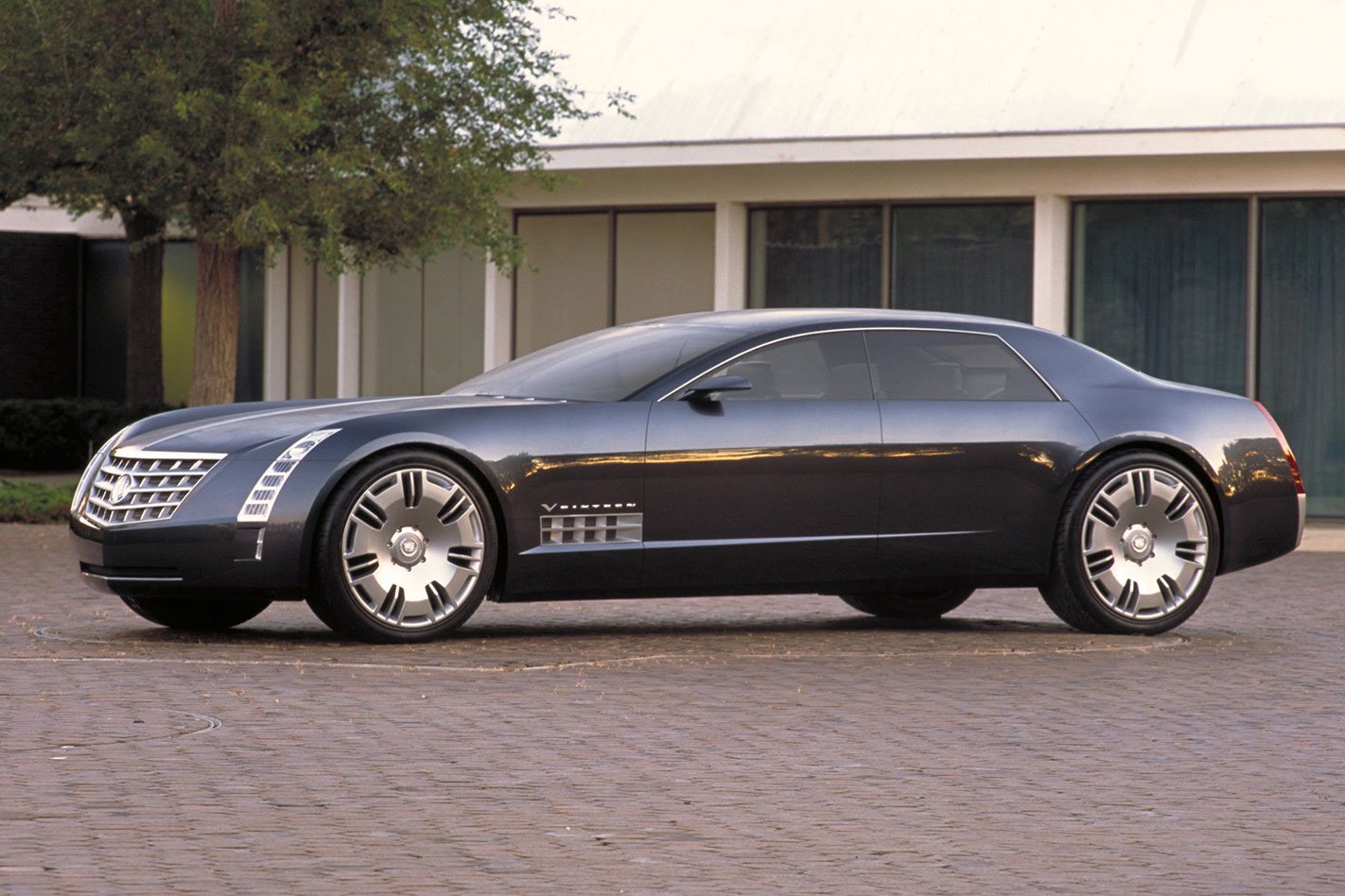 Cadillac Sixteen concept