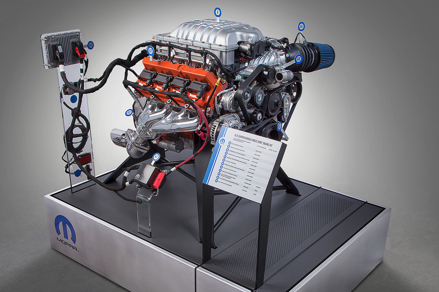 Mopar Hemi 6.2L Crate engine