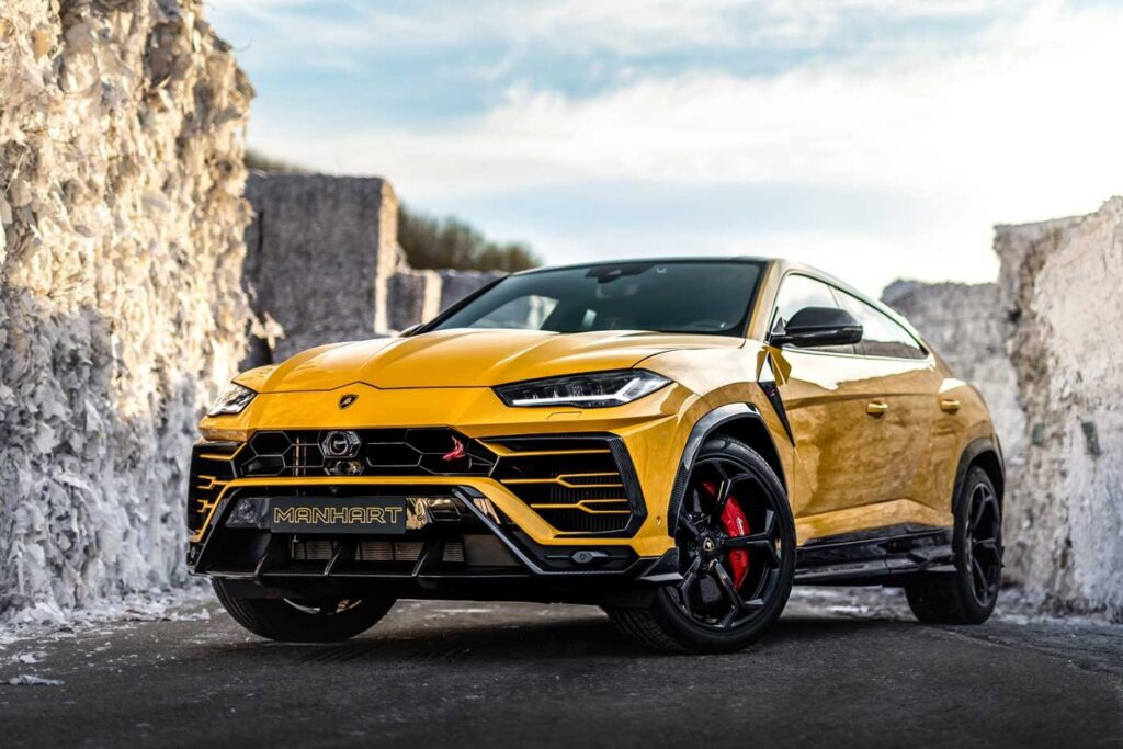 Lamborghini Urus 600kW tuned by Manhart