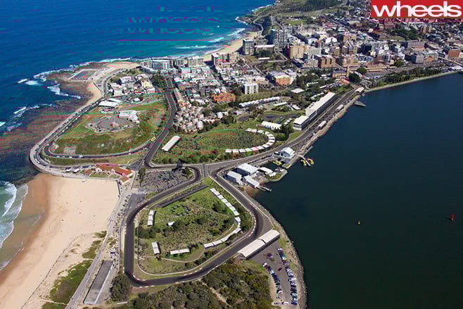 V8-Supercars -Newcastle -500-track