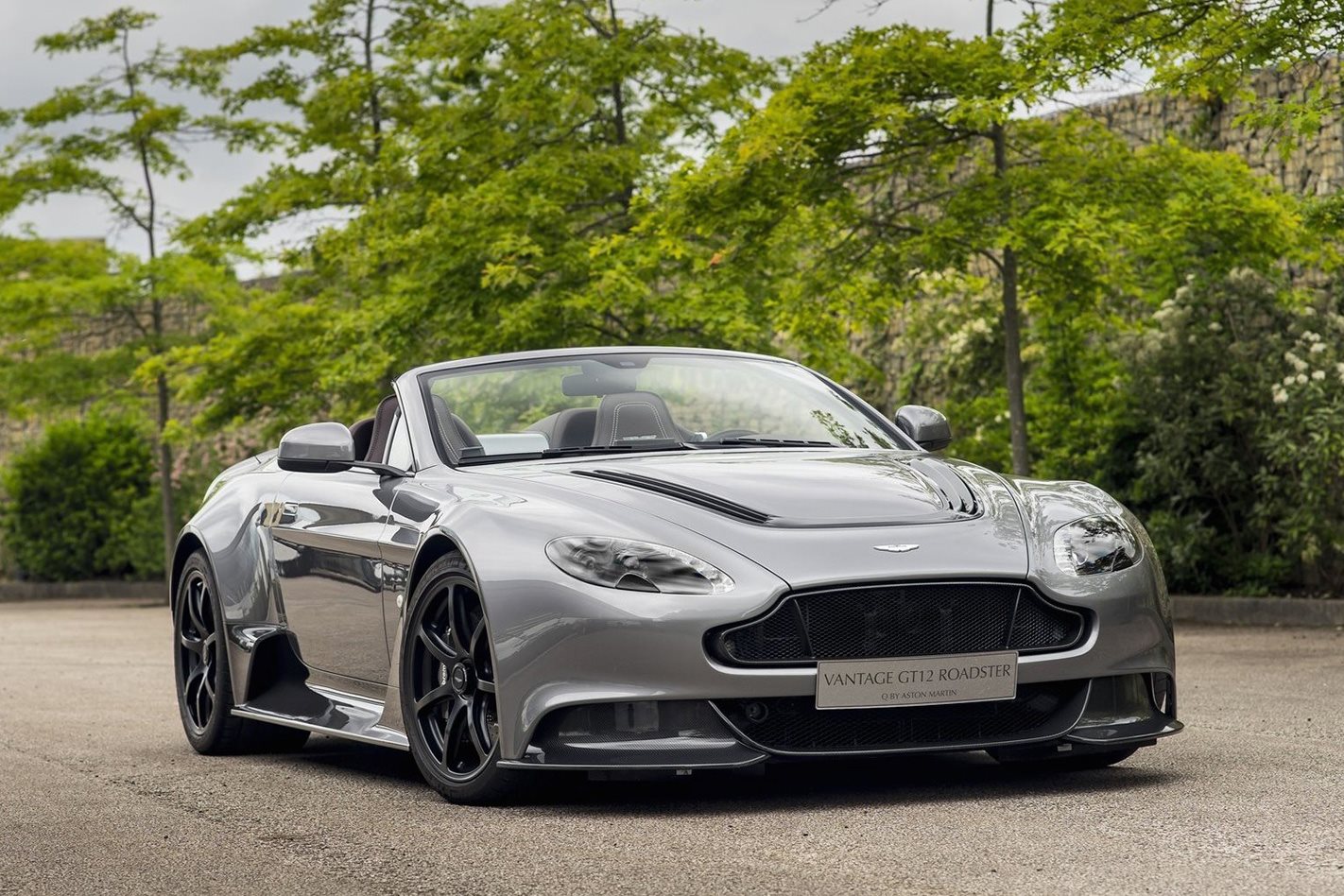 Aston Martin Vantage GT12 Roadster revealed