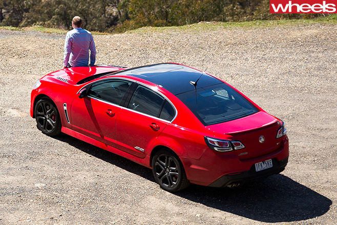 Holden -Commodore -VF-II-top -side