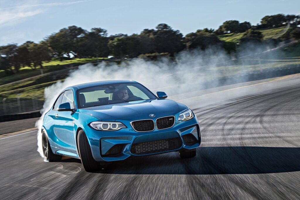 2017 Frankfurt Motor Show: BMW pushes greater driving fun