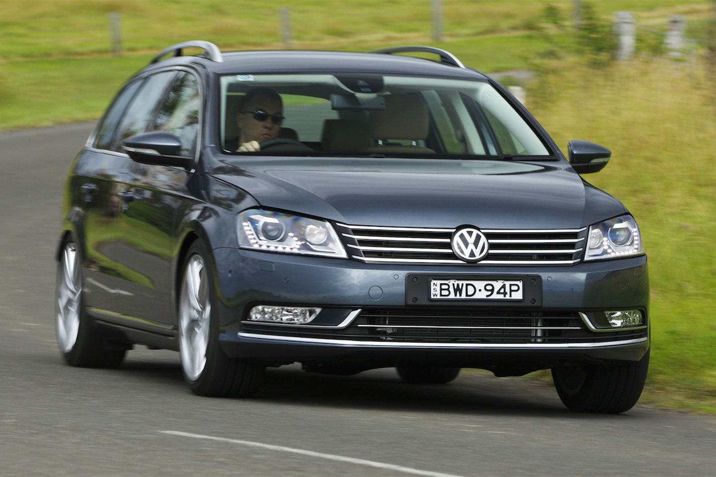 Volkswagen -Passat -V6-FSI