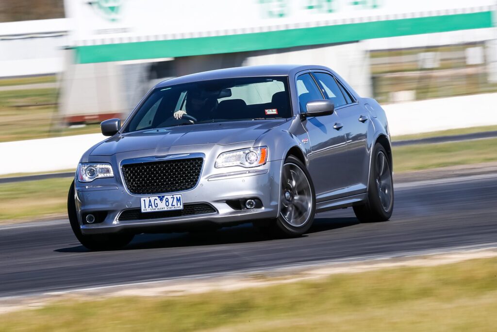 Chrysler 300 SRT8 Core