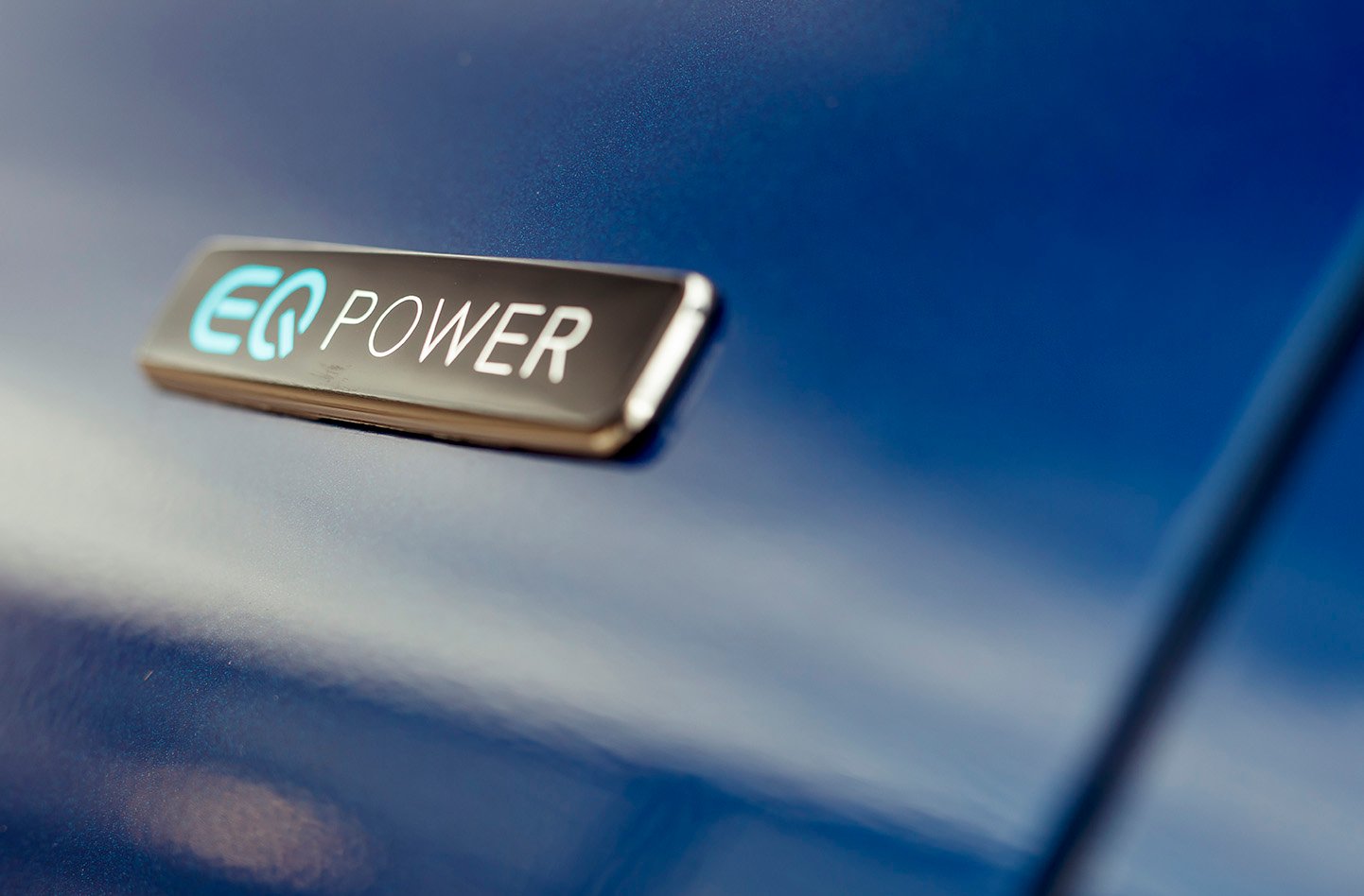Mercedes-Benz GLC 300e EQ POWER