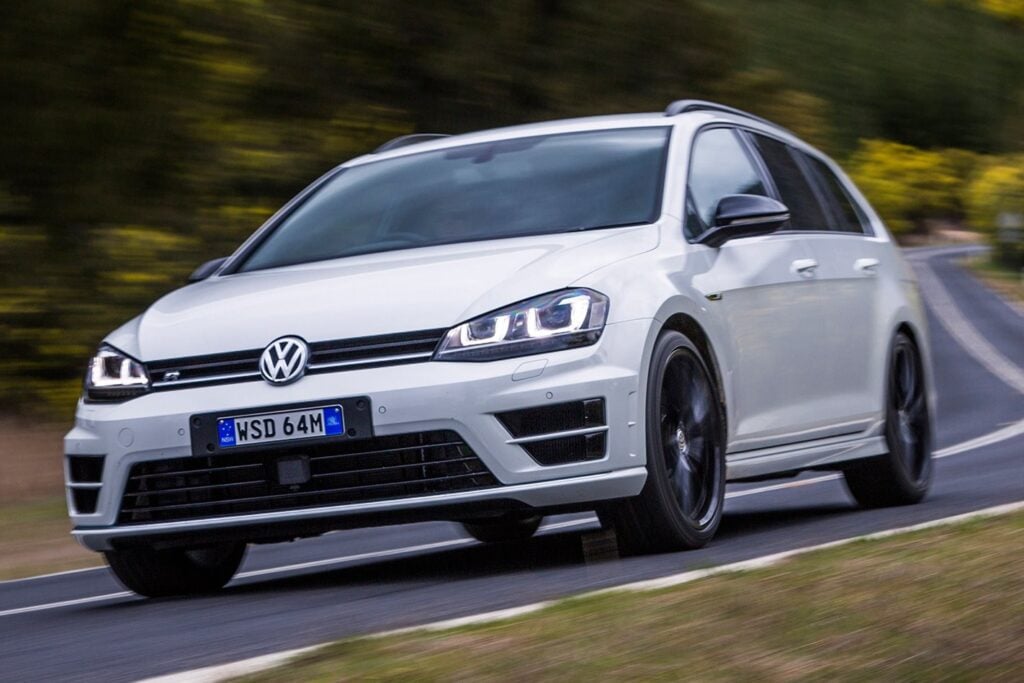 2015 Volkswagen Golf R wagon Wolfsburg Edition
