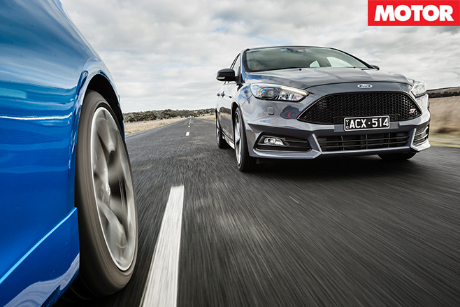 Ford vs holden racing