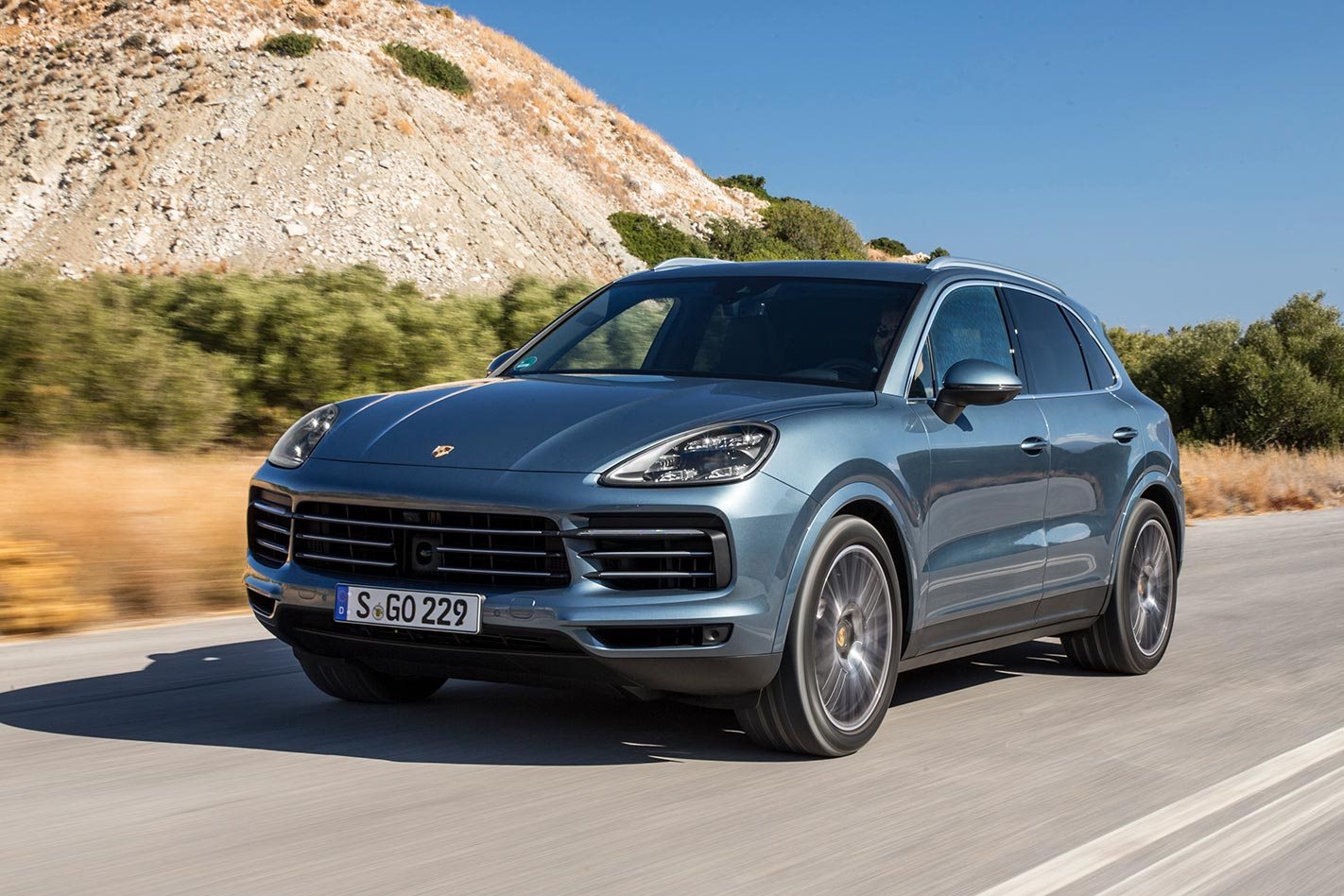 2018 porsche cayenne s review