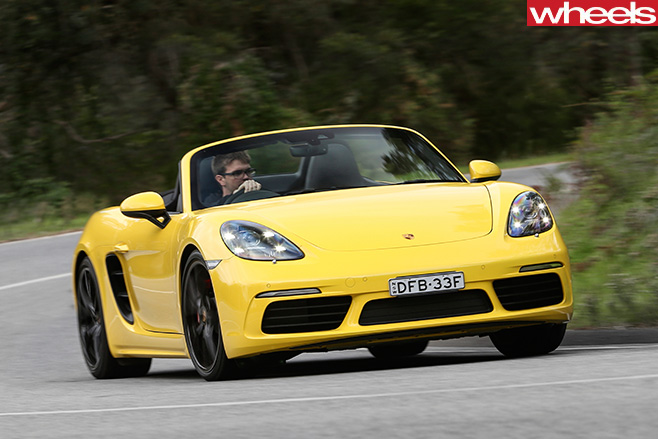 2016-Porsche -Boxster -718