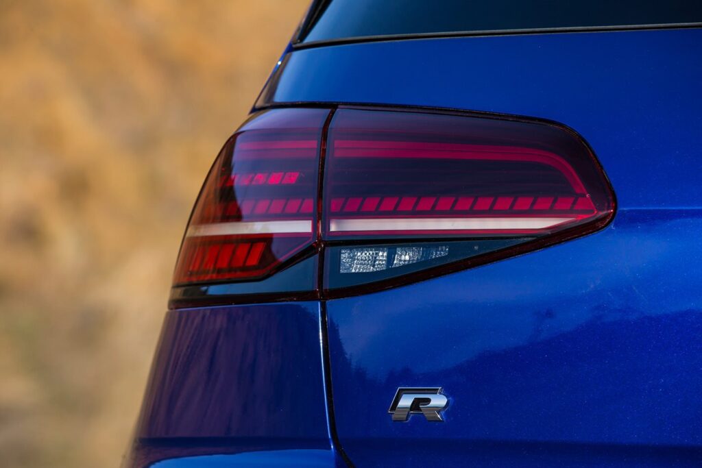 2018 Volkswagen Golf R