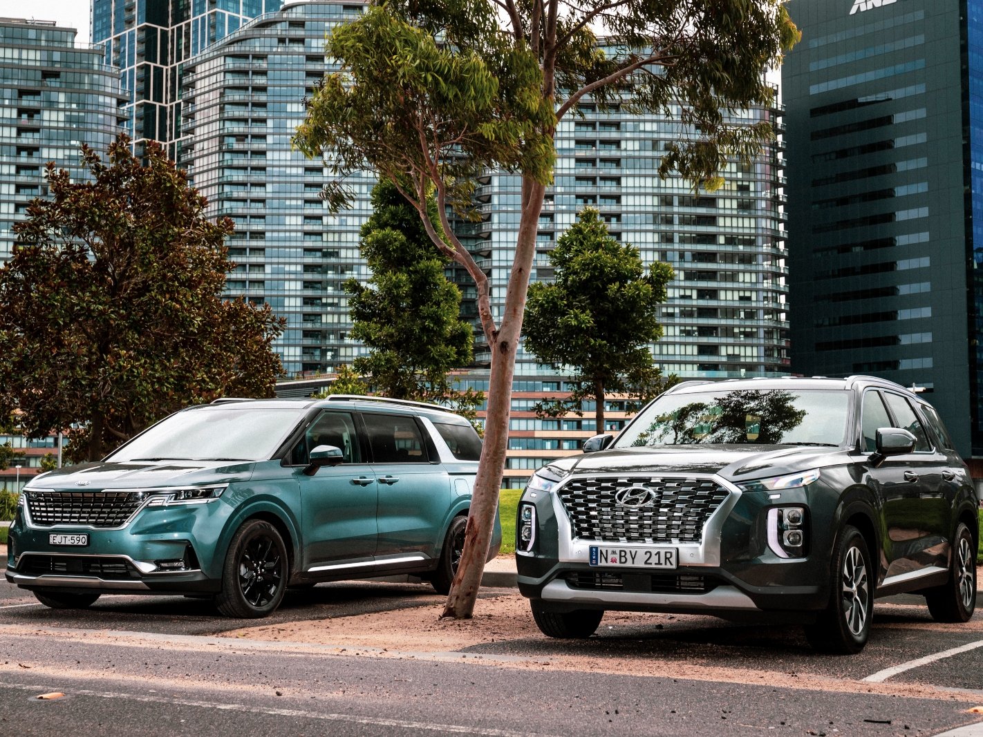 Hyundai Palisade vs Kia Carnival